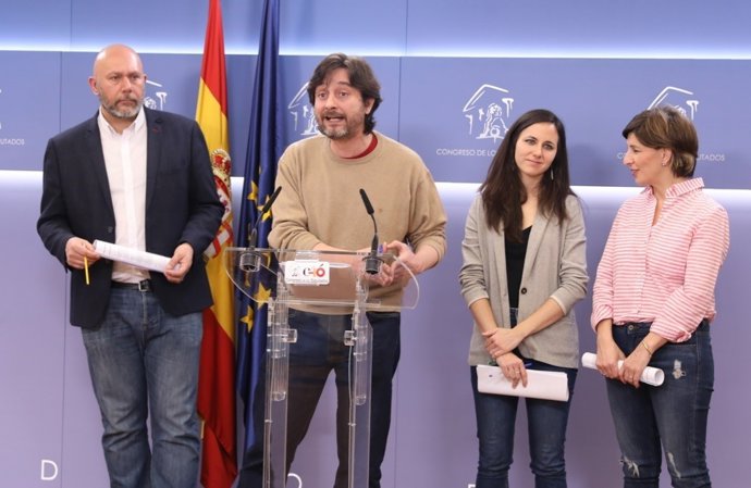Rueda de prensa de Ricardo Sixto, Rafael Mayoral, Ione Belarra y Yolanda Díaz