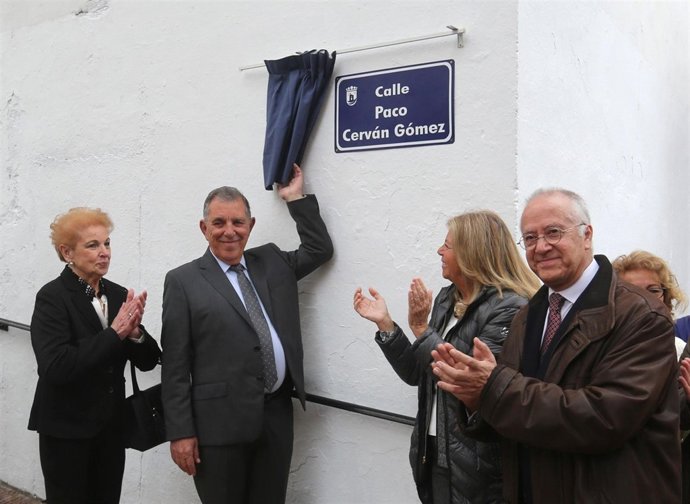 Alcaldía Inauguración Calle Paco Cerván Y Fotos
