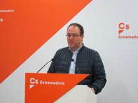 Cs subraya que "nunca" se debió quitar el Talgo de Extremadura pero tampoco soluciona el "problema" de comunicaciones