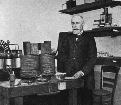 Henri Becquerel descubrió la radiactividad hace 122 años