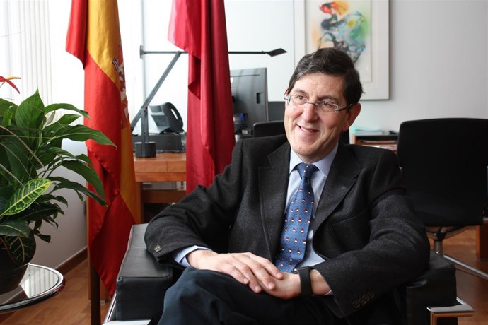 El consejero de Salud, Manuel Villegas