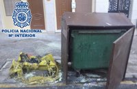 Detenidos cuatro jóvenes, uno menor de edad, por la quema intencionada de cinco contenedores de residuos en Antequera