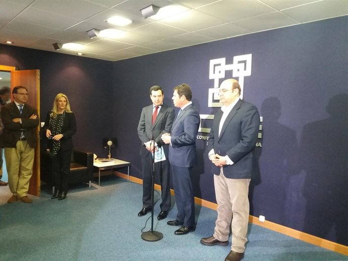 Visita de Juanma Moreno (PP-A) a la Confederación de Empresarios