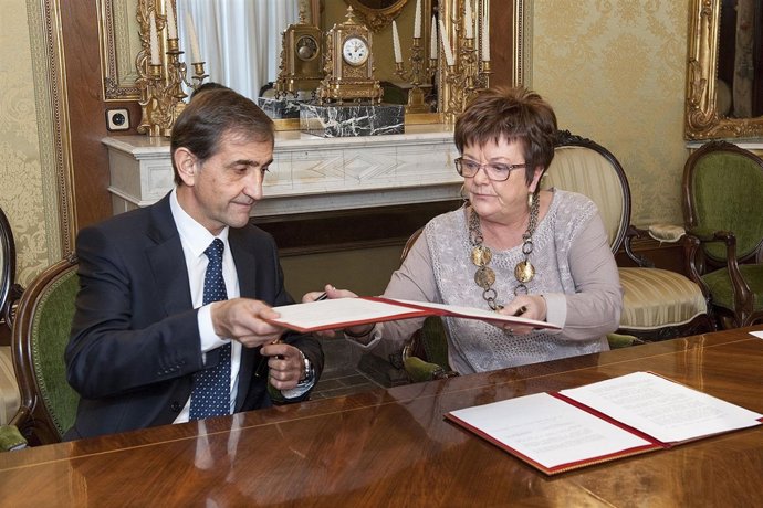 Emilio Sáenz y María José Beaumont