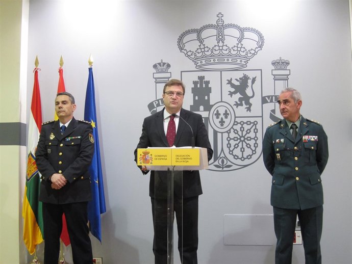 Bretón, Raposo y Sanz, en la rueda de prensa                               
