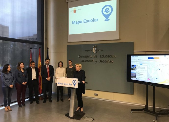 Martínez-Cachá, presenta el primer ‘Mapa escolar de la Región'