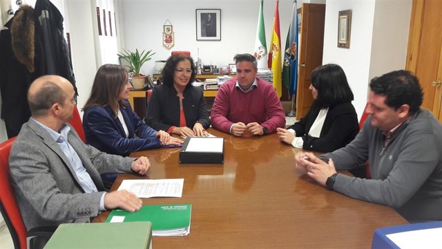 Responsables de la Junta se reúnen por la licitación de un CEIP en Viator