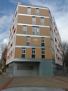 Edificio de alojamientos protegidos de San Bernardo