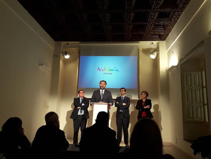 El consejero andaluz de Turismo y Deporte, Francisco Javier Fernández. 