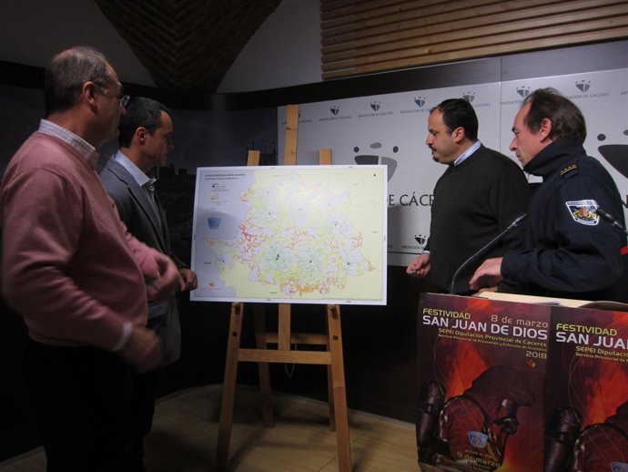 Presentación tres nuevos parques de bomberos en la provincia de Cáceres