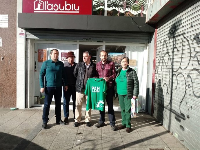 La PAH critica el "veto" del Gobierno a la IPL sobre vivienda