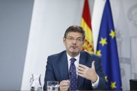 El Gobierno rechaza acudir "de momento" al TC para recurrir la resolución aprobada por el Parlament