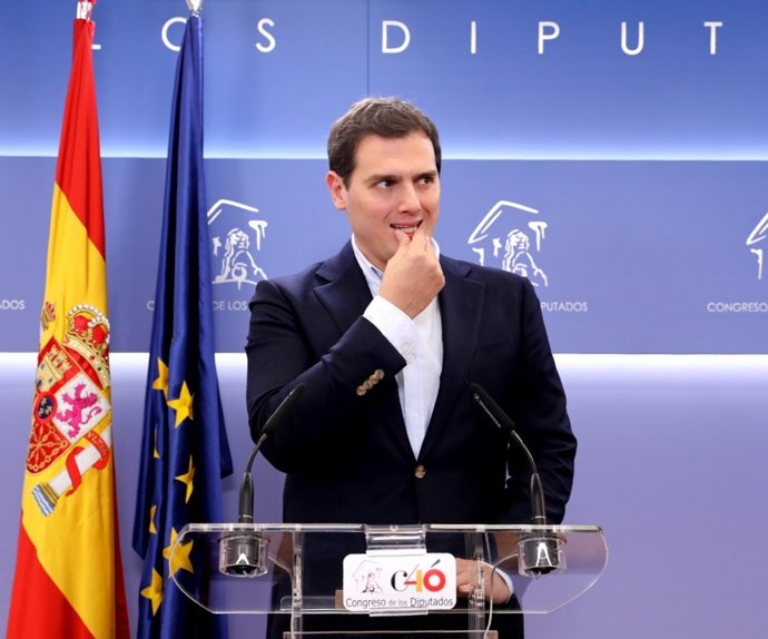 Rueda de prensa de Albert Rivera en el Congreso
