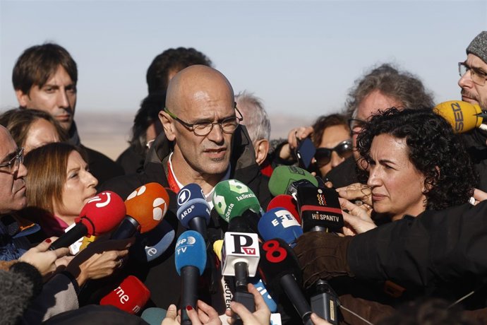 Romeva y Rovira en el acto de campaña de ERC para apoyar a Junqueras