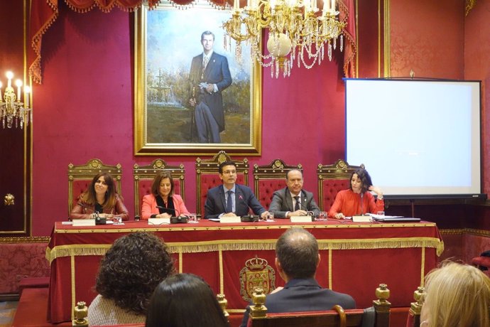 Inauguración de unas jornadas sobre feminismo y judicatura