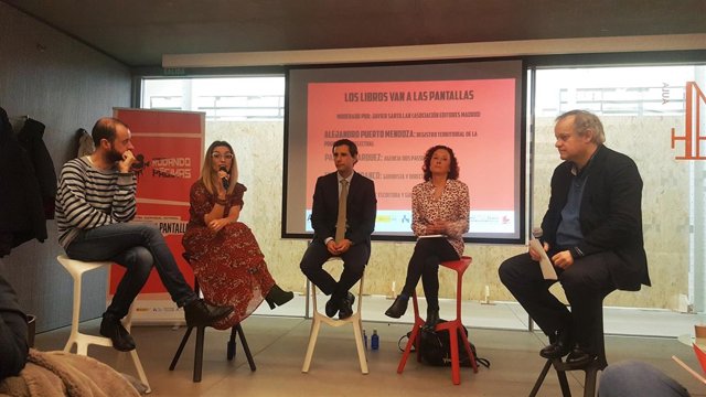 Primera edición de Rodando Páginas