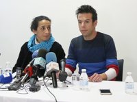 Los padres de Gabriel, con "más esperanza" en que esté vivo tras la búsqueda en la depuradora