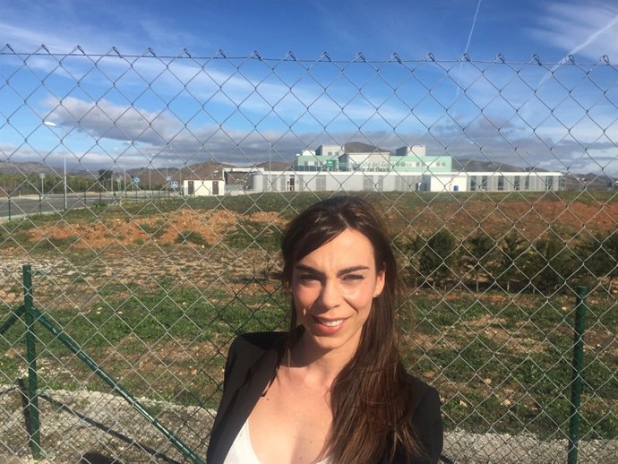 Teresa Pardo viceportavoz de Ciudadanos en Málaga con Chare Guardalhorce