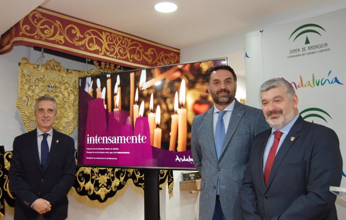 El consejero de Turismo presenta la campaña de Semana Santa de Andalucía