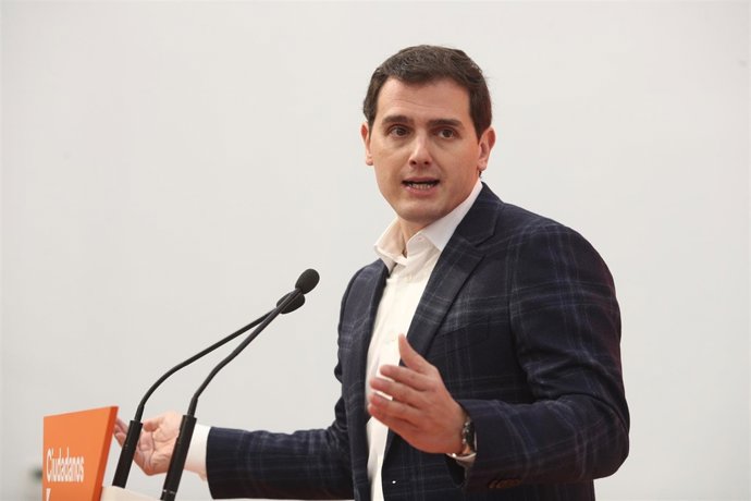 Rueda de prensa de Rivera tras la reunión del Comité Permanente de Ciudadanos