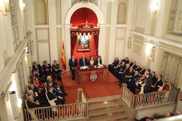 Las Reales Academias rinden homenaje al Rey Juan Carlos por su 80 cumpleaños