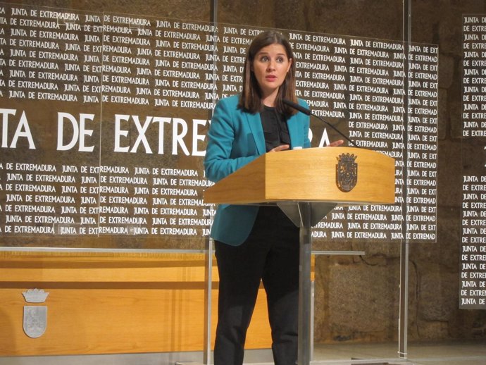 La portavoz de la Junta de Extremadura, Isabel Gil Rosiña                       