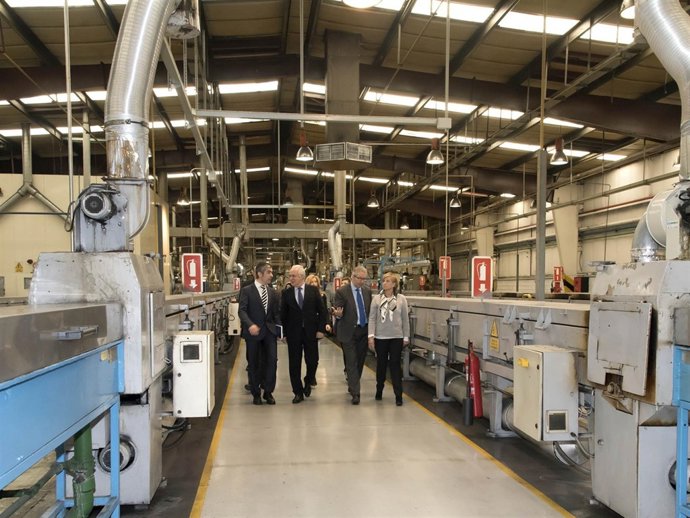 Ceniceros visita Standard Profil 