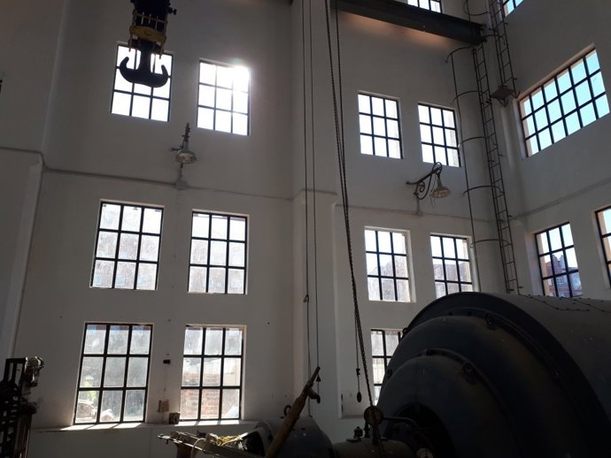 Una de las salas en la que se va a renovar en la subestación de Sabadell