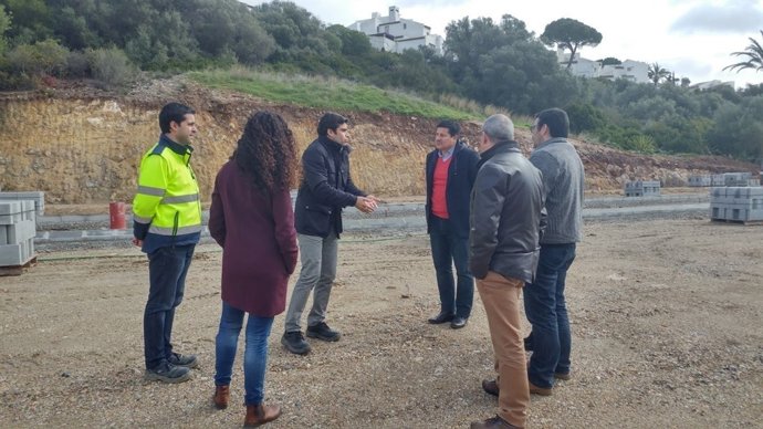 Francisco Oblaré informa de infraestructuras en Casares 