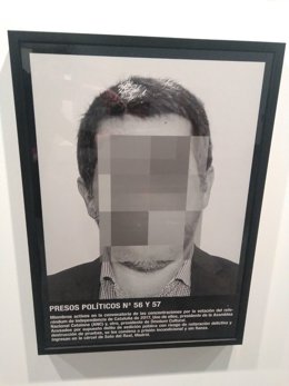 Santiago Sierra sembra la polèmica en ARCO amb la seva obra 'Presos políticos'
