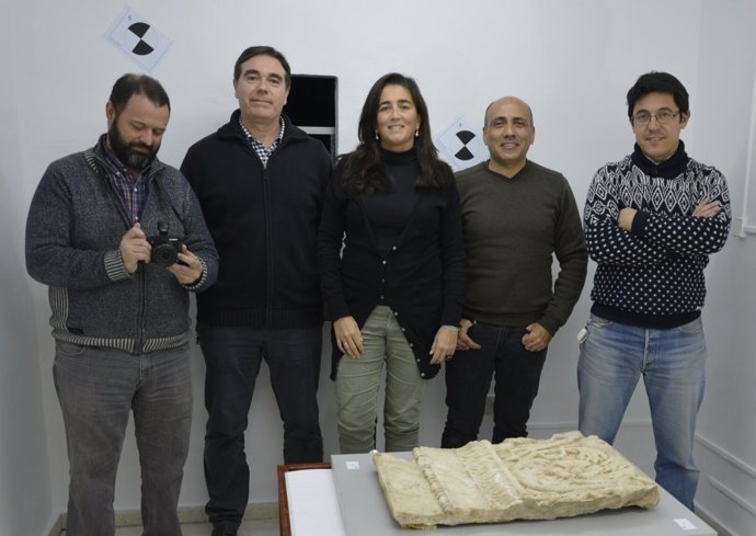 Expertos de la US autores de un estudio con tecnología 3D sobre restos romanos