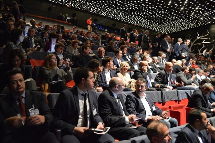 Asistentes al 18 Congreso AECOC