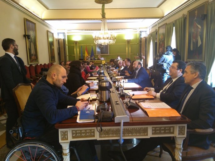 Pleno del Ayuntamiento de Oviedo