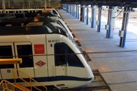 Policía Judicial acude a las instalaciones de Metro para obtener fotografías e información sobre trenes con amianto