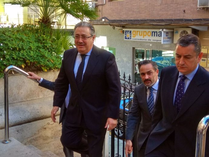 El ministro del Interior llega a la Subdelegación de Almería