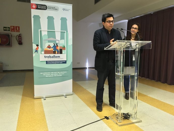 Gerardo Pisarello i Laura Pérez presenten el Pla de Desenvolupament Econòmic