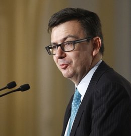 Román Escolano