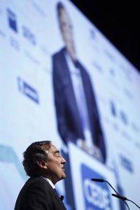 La CEOE valora la experiencia europea de Escolano y no augura cambios de política