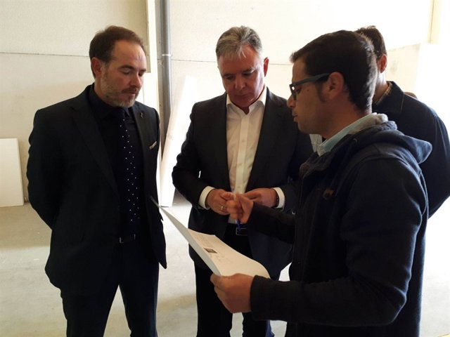 1 Nota Y 2 Fotos Junta (Hydra System Pool)