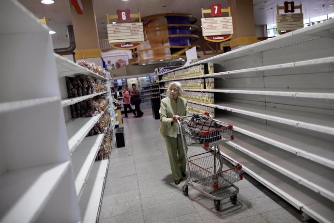 Supermercado vacío en Caracas