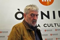 Carles Puigdemont felicita a Quim Monzó por el Premi d'Honor y lamenta que Cuixart no lo haya anunciado