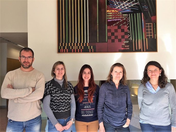 Científicos del Instituto de Neurociencias