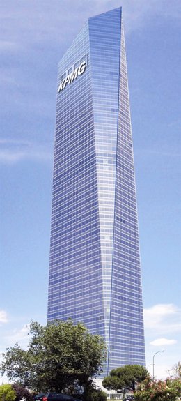 Simulación de la Torre de KPMG