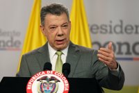 Santos califica como "golpes importantes" las últimas operaciones contra el ELN