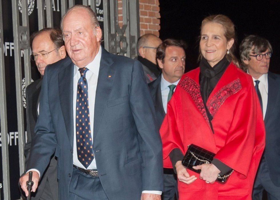 Rey Juan Carlos y la Infanta Elena