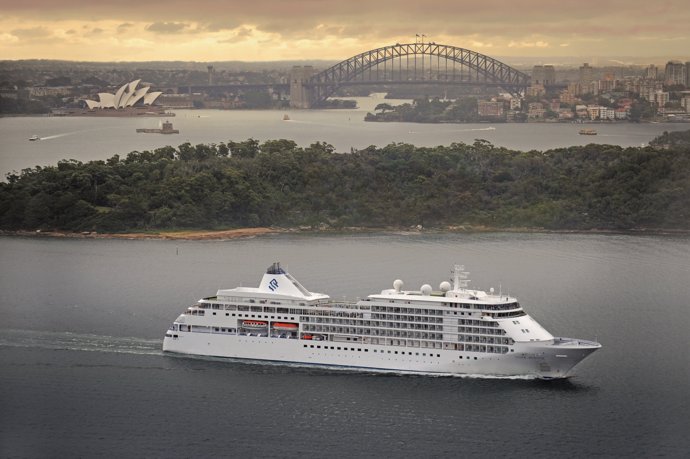 El Silver Whisper, que hará el World Cruise 2020