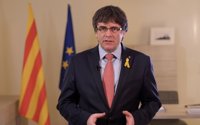 Puigdemont defiende que construye república para la "igualdad efectiva de las mujeres"