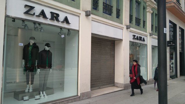 Zara cerrado