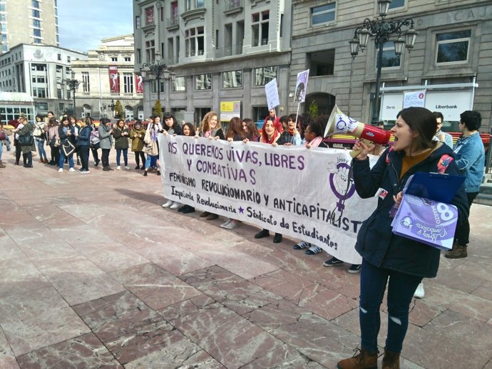 Sindicato de estudiantes en la Huelga Feminista 8M