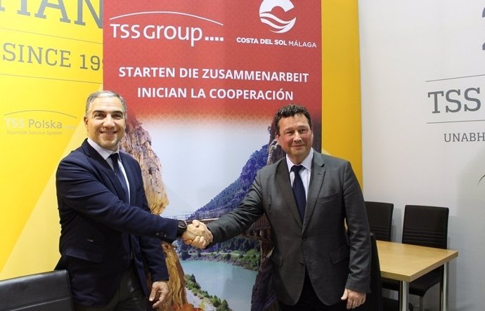 Elías Bendodo firma un acuerdo con TSS Group turoperador alemán Manuel Molina